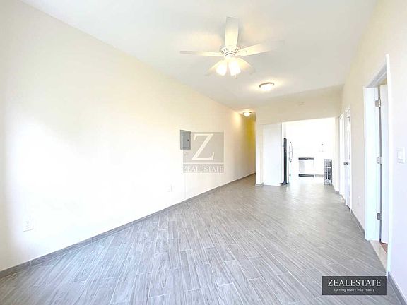 4th image of 177 16th St APT 20