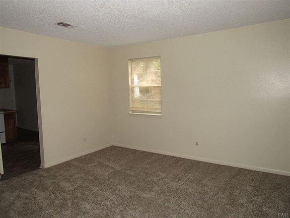 2nd image of 1116 Winton Ave #B
