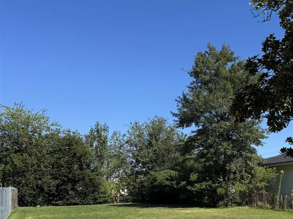 741 18th St, Lake Charles, LA 70601