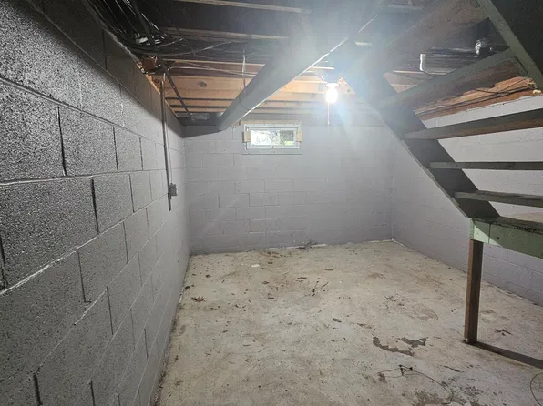 412 County Route 10 Townhouse, Pennellville, NY