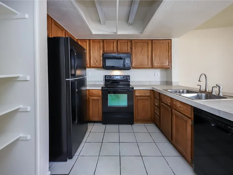 8629 W Katapa Trl — Photo 10