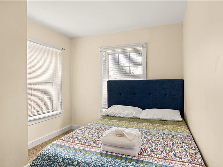 761 King St #A — Photo 14