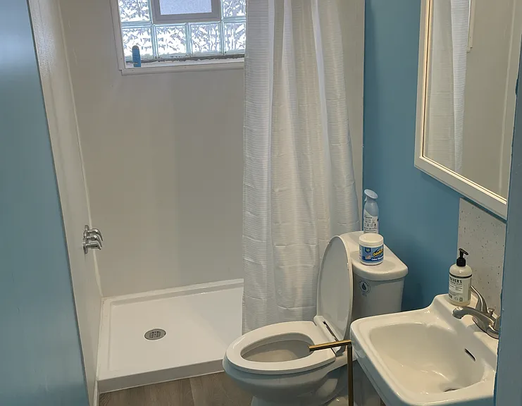 399 W Warren Ave #1 — Photo 6