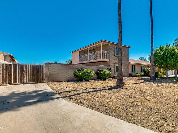 2nd image of 8649 W Avalon Dr