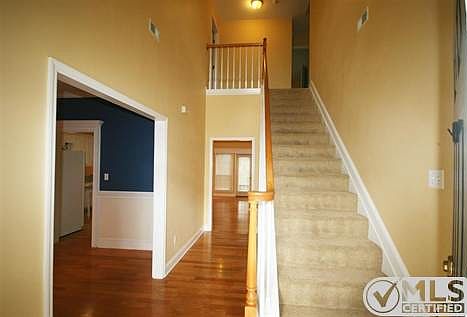 3rd image of 3424 Welwyn Way #39