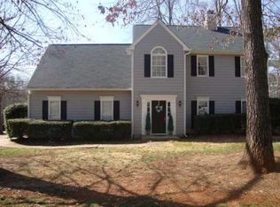 838 Providence Dr, Lawrenceville, GA 30044