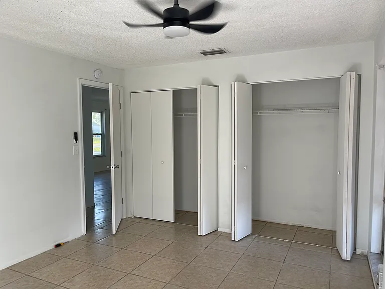 7348 Mitchell Ranch Rd — Photo 3