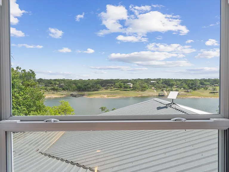 25413 Pedernales Point Dr — Photo 23