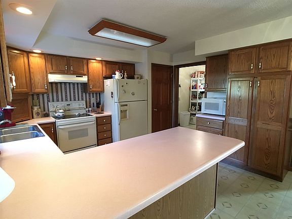 5th image of 1209 Tuscan Dr