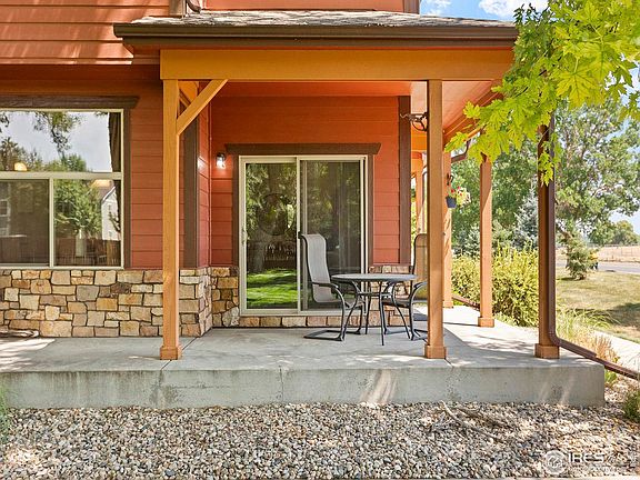 3rd image of 195 Carina Cir #106