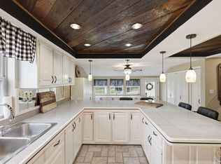 1600 Hickory Grove Rd, Lawrenceburg, KY 40342