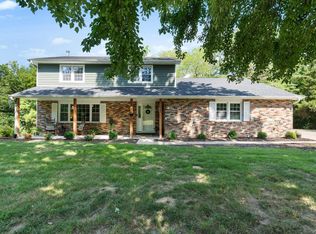 7502 S Hill Creek Rd, Columbia, MO 65203