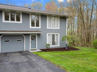 4141 Bristol Ln, New Castle, PA 16105
