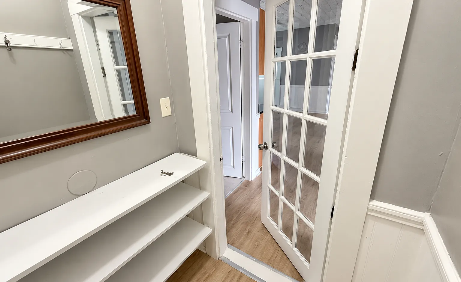 3 bed, 1128 sqft, $2,500 — Photo 1