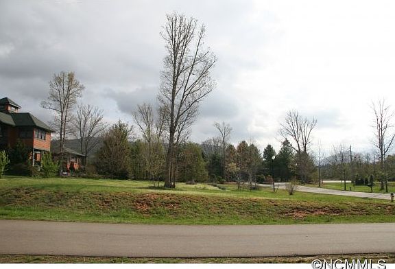 4th image of 4 Al Dorf Dr