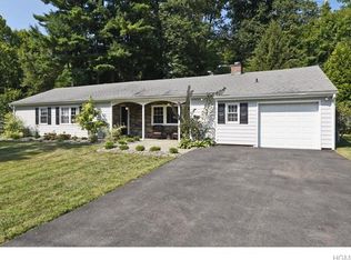 170 Dalmeny Rd, Briarcliff Manor, NY 10510