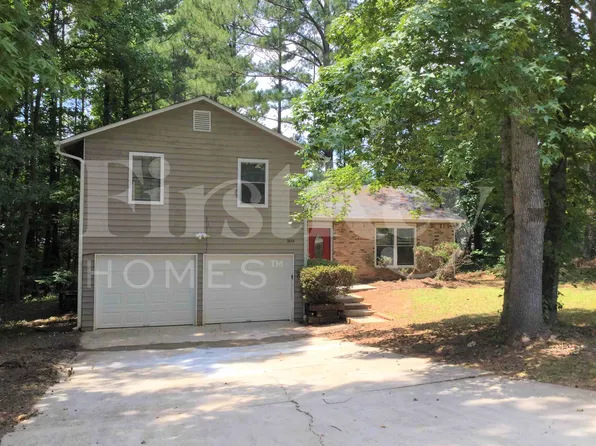 3844 Chimney Stone Ct, Ellenwood, GA 30294