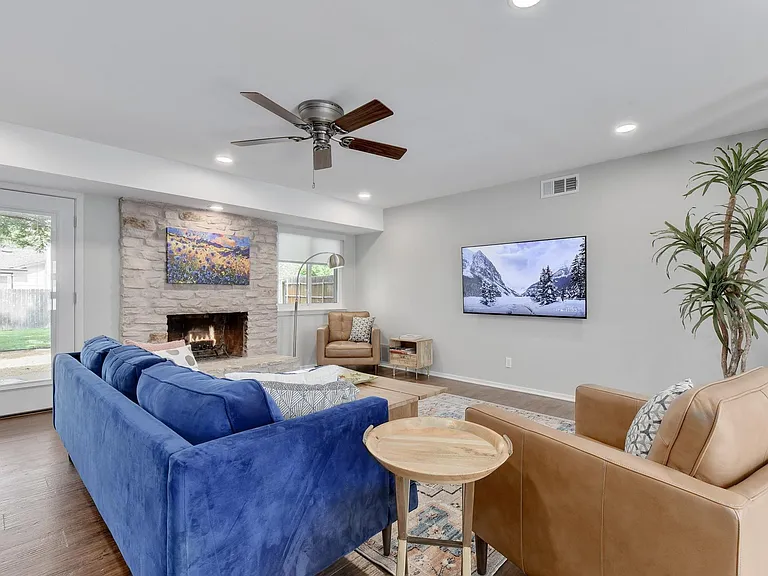 7902 Keneshaw Dr — Photo 10