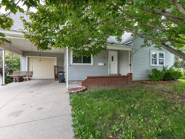 445 Esther St, Dubuque, IA 52003