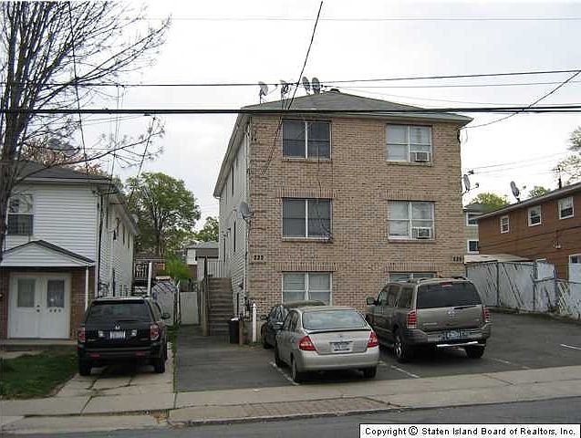 2nd image of 223 Bradley Ave