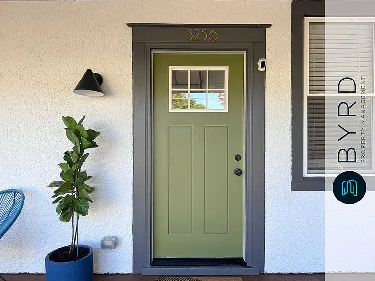 3256 Cliff Ave — Photo 2