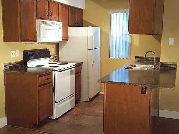 5th image of 2220 W Dora St APT 105