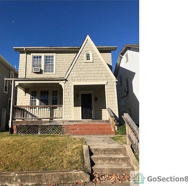 1st image of 2822 Woodcliff Ave