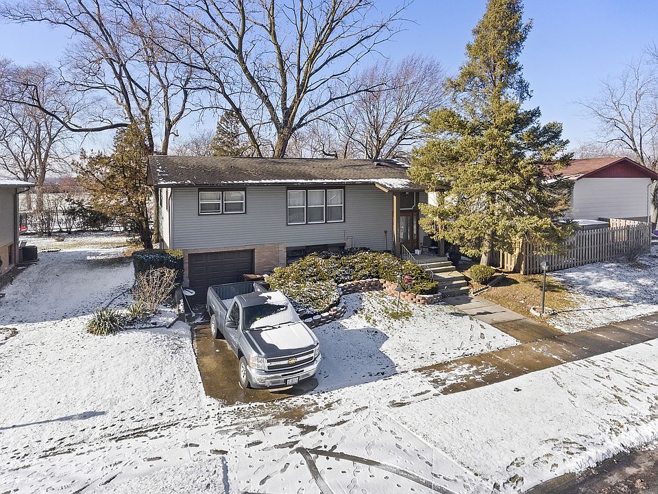 1st image of 14806 Menard Ave