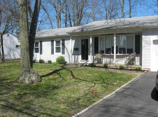 25 Washington Dr, Brick, NJ 08724