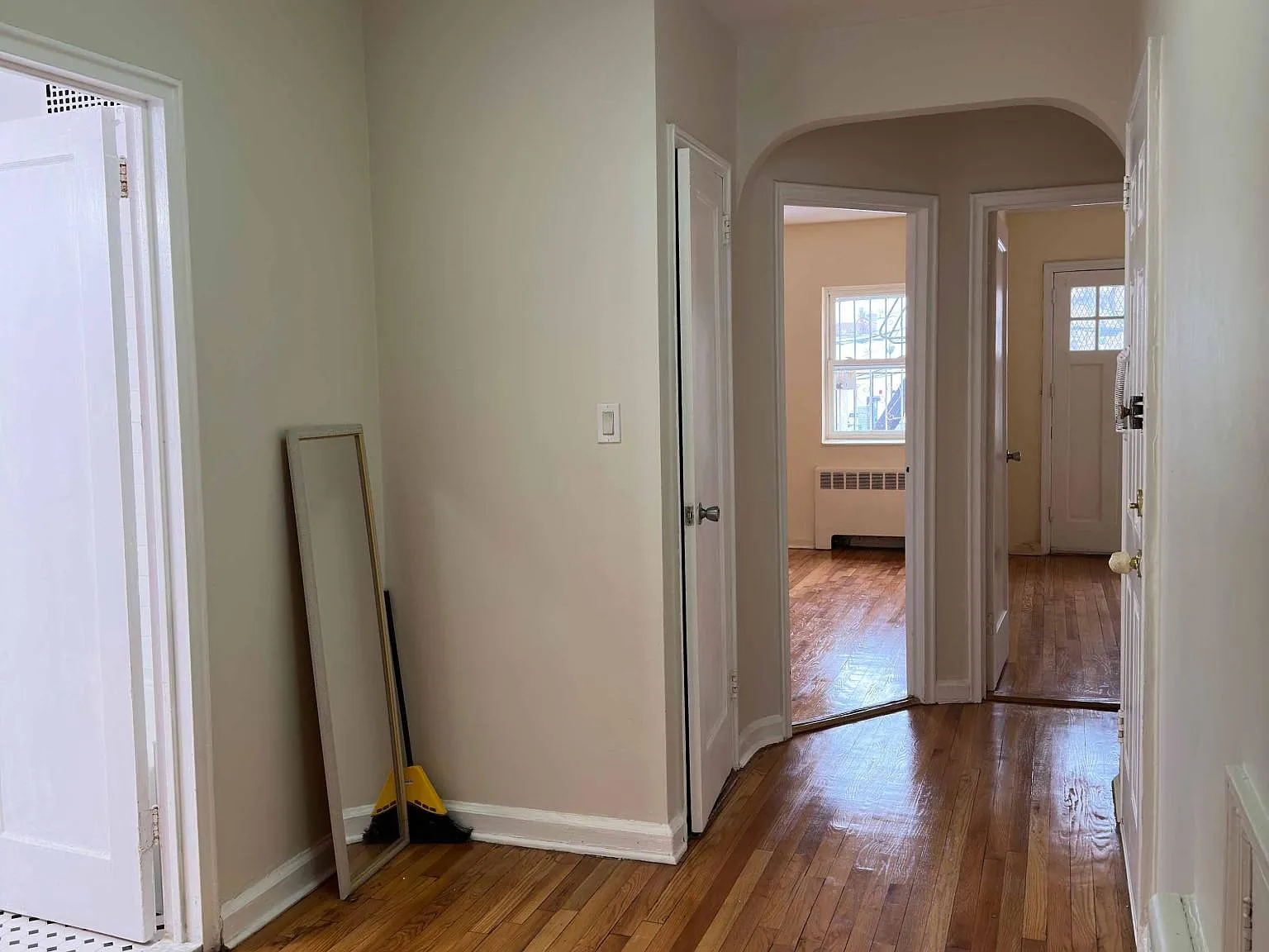 25 Cass Pl — Photo 2