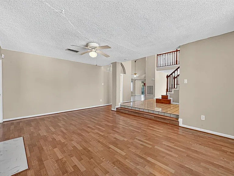 1535 Beaconshire Rd — Photo 10