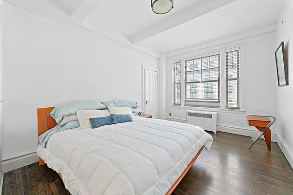 Sold by Corcoran | media 4
