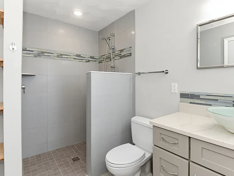124 Atwood Ln — Photo 27