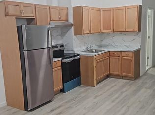 298 Essex St FLOOR 2, Brooklyn, NY 11208