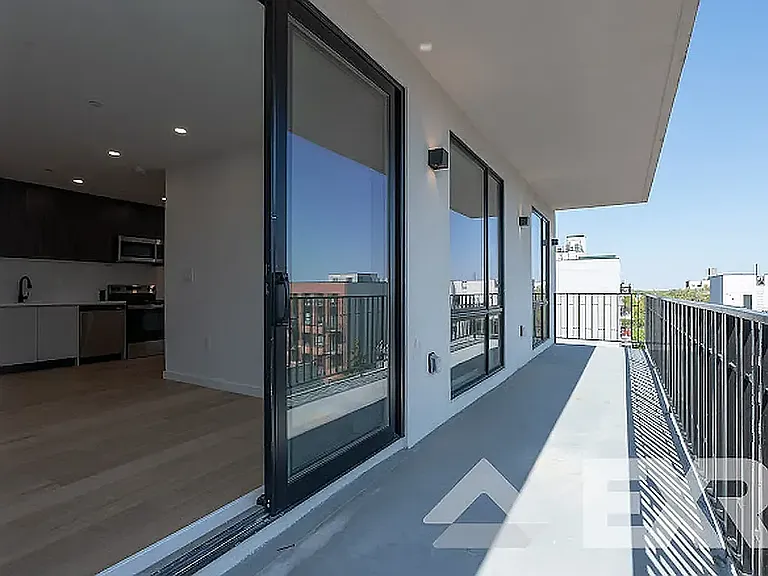3216 Glenwood Rd #6D — Photo 33