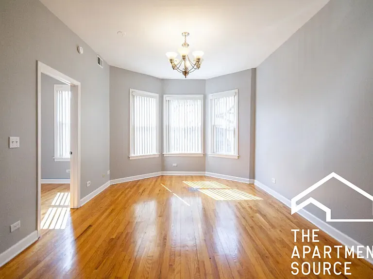 3528 W Palmer St #2 — Photo 2