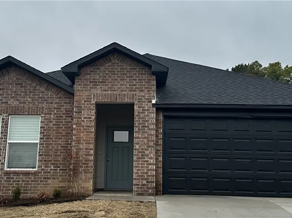 715 Picard Ave, Lowell, AR 72745