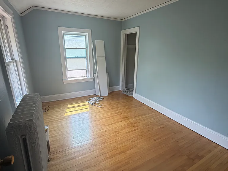 1828 Woodland Ave — Photo 9