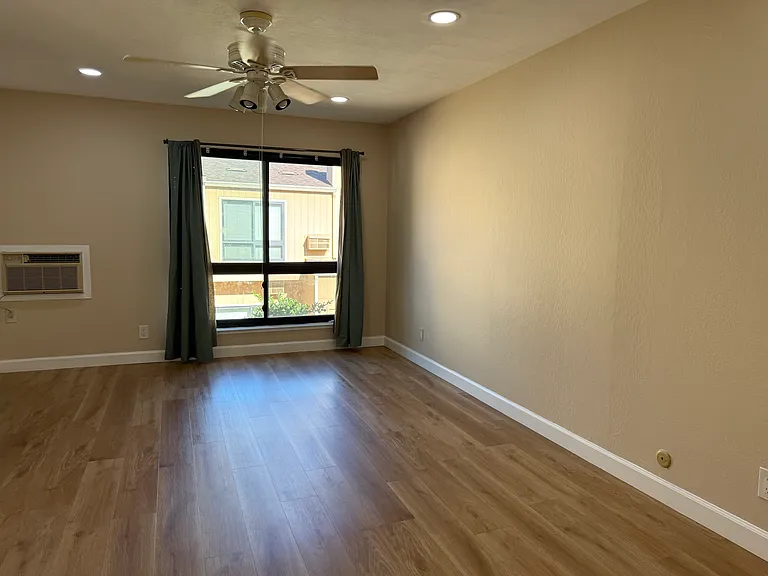 9005 Alcosta Blvd #196 — Photo 21