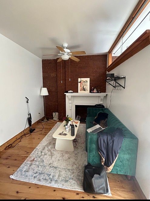 1st image of 87 E 4th St APT 4A