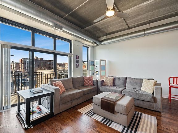 4th image of 1635 W Belmont Ave APT 312
