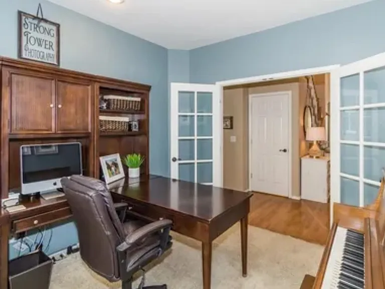 1333 Lookout Springs Dr — Photo 12