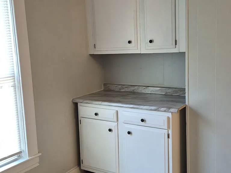 13 Owego St — Photo 7