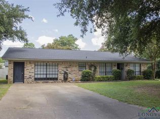 203 E Kim St, White Oak, TX 75693