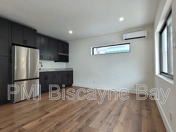 2nd image of 419 78th St APT 2