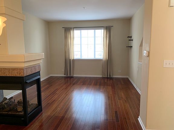 3rd image of 716 Hanbury Dr #716