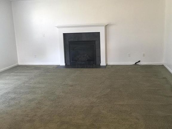 2nd image of 1707 Royal Oak Dr