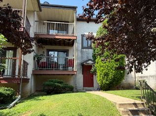 818 Cambridge Cir #20149DB36, Clifton Heights, PA 19018