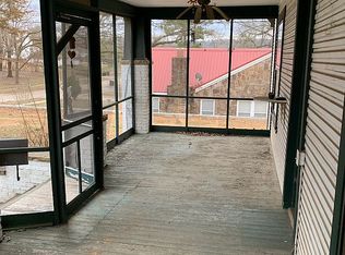 616 N Express St, Paris, AR 72855