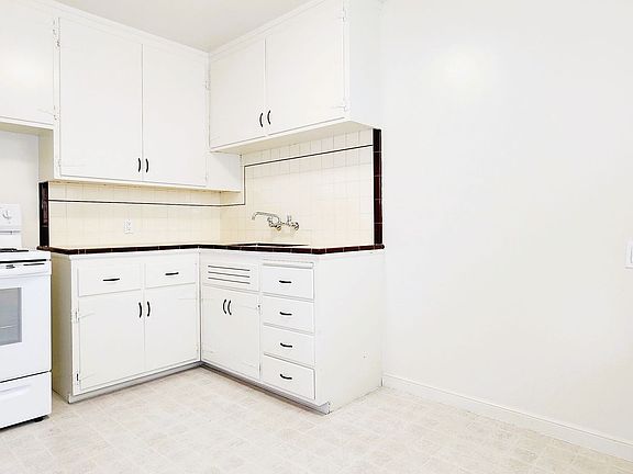 4th image of 1342 26th Ave #2